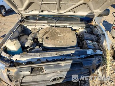 Zdjęcie 11 z 13 samochodu: 2010 TOYOTA TACOMA V6 VIN:5TEUU4EN9AZ684064 - miniatura