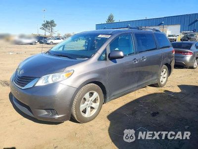2014 TOYOTA SIENNA LE 5TDKK3DC2ES463755 - główne zdjęcie licytacji z USA - miniatura