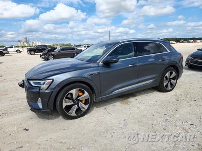 2019 AUDI E-TRON PRESTIGE WA1VAAGE9KB006391 - główne zdjęcie licytacji z USA - miniatura