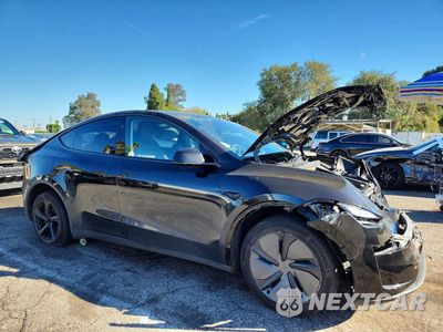 Czwarte zdjęcie samochodu z boku: 2026 TESLA MODEL Y VIN:7SAYGDED2TF416688 - miniatura