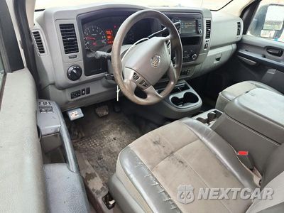 Zdjęcie 8 z 13 samochodu: 2017 NISSAN NV2500 DELIVERY VAN VIN:1N6BF0LY4HN803799 - miniatura
