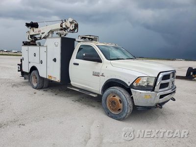 Czwarte zdjęcie samochodu z boku: 2015 RAM 5500 UTILITY / SERVICE TRUCK VIN:3C7WRMBLXFG626211 - miniatura
