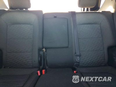 Zdjęcie 10 z 13 samochodu: 2018 CHEVROLET EQUINOX LT VIN:2GNAXSEV1J6315700 - miniatura