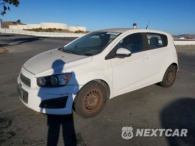 2013 CHEVROLET SONIC LS 1G1JA6SH0D4200035 - główne zdjęcie licytacji z USA - miniatura