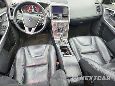 Zdjęcie 8 z 13 samochodu: 2014 VOLVO XC60 T6 VIN:YV4902DZXE2550570 - miniatura