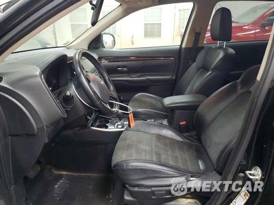 Zdjęcie 7 z 13 samochodu: 2019 MITSUBISHI OUTLANDER SE VIN:JA4AZ3A32KZ049794 - miniatura