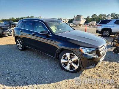 Czwarte zdjęcie samochodu z boku: 2017 MERCEDES-BENZ GLC 300 4MATIC VIN:WDC0G4KB5HF136371 - miniatura