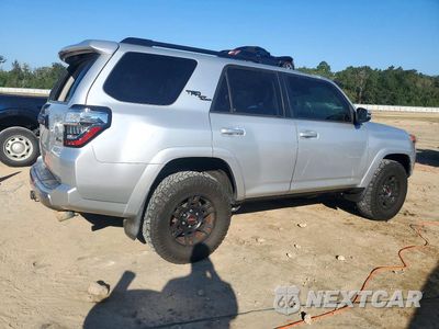 Trzecie zdjęcie samochodu z tyłu: 2020 TOYOTA 4RUNNER TRD OFF-ROAD PREMIUM VIN:JTEBU5JR9L5784012 - miniatura