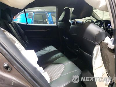 Zdjęcie 10 z 12 samochodu: 2021 TOYOTA CAMRY SE VIN:4T1G11AK2MU583845 - miniatura