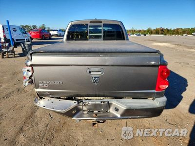 Zdjęcie 6 z 12 samochodu: 2007 DODGE DAKOTA QUAD SLT VIN:1D7HW48K17S181466 - miniatura