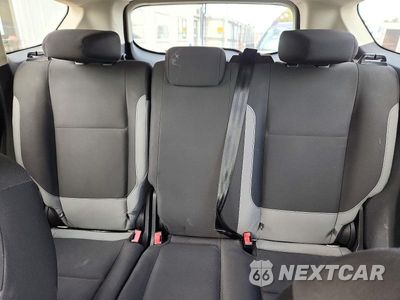 Zdjęcie 10 z 13 samochodu: 2015 FORD ESCAPE S VIN:1FMCU0F77FUC21503 - miniatura