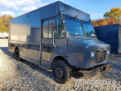 Czwarte zdjęcie samochodu z boku: 2021 FREIGHTLINER MT45G DELIVERY TRUCK VIN:4UZAC2GA4MCMM9624 - miniatura