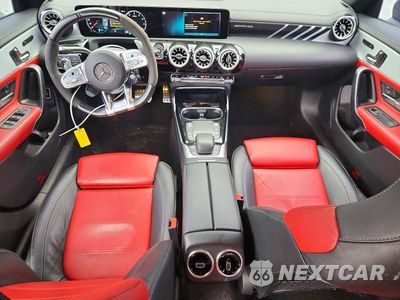 Zdjęcie 8 z 12 samochodu: 2022 MERCEDES-BENZ CLA AMG 35 4MATIC VIN:W1K5J5BB2NN297397 - miniatura