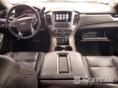 Zdjęcie 8 z 13 samochodu: 2020 CHEVROLET SUBURBAN C1500 LT VIN:1GNSCHKC1LR300451 - miniatura