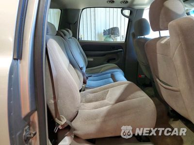 Zdjęcie 11 z 14 samochodu: 2003 CHEVROLET SUBURBAN LS 2500 VIN:3GNEC16Z13G303787 - miniatura
