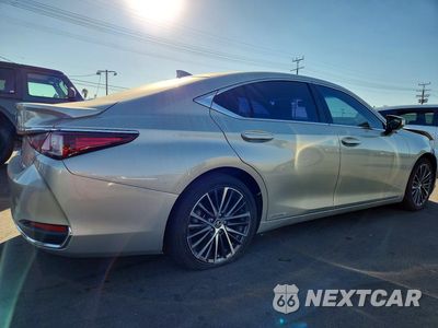 Trzecie zdjęcie samochodu z tyłu: 2022 LEXUS ES 300H BASE VIN:58ADA1C12NU016391 - miniatura