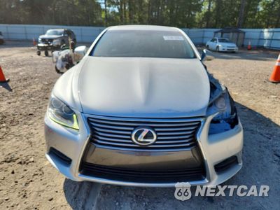 Piąte zdjęcie samochodu w środku: 2017 LEXUS LS 460 VIN:JTHCL5EF5H5028873 - miniatura