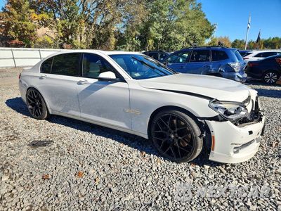 Czwarte zdjęcie samochodu z boku: 2014 BMW ALPINA B7 VIN:WBAYE8C55EDS16062 - miniatura