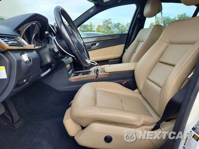 Zdjęcie 7 z 13 samochodu: 2010 MERCEDES-BENZ E 350 4MATIC VIN:WDDHF8HB2AA072860 - miniatura