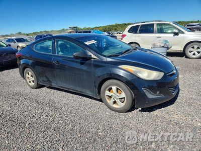 Czwarte zdjęcie samochodu z boku: 2015 HYUNDAI ELANTRA SE VIN:5NPDH4AE6FH638728 - miniatura