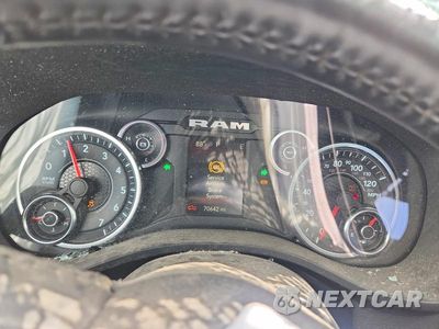Zdjęcie 9 z 13 samochodu: 2023 RAM 1500 BIG HORN/LONE STAR VIN:1C6SRFMT1PN575671 - miniatura