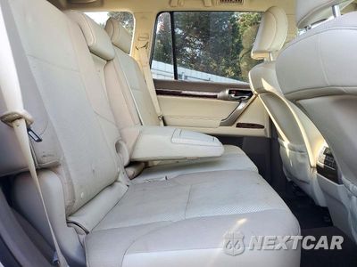 Zdjęcie 11 z 13 samochodu: 2016 LEXUS GX 460 VIN:JTJBM7FX5G5127198 - miniatura