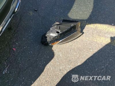 Zdjęcie 13 z 14 samochodu: 2026 MERCEDES-BENZ GL VIN:W1NKM4HB9TU125966 - miniatura
