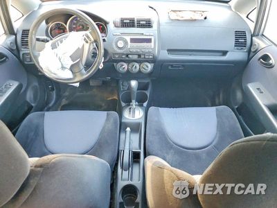 Zdjęcie 8 z 12 samochodu: 2007 HONDA FIT S VIN:JHMGD38697S067500 - miniatura