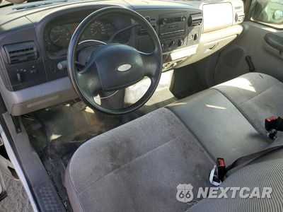 Zdjęcie 8 z 12 samochodu: 2006 FORD F250 SUPER DUTY VIN:1FTSX20536EC06839 - miniatura