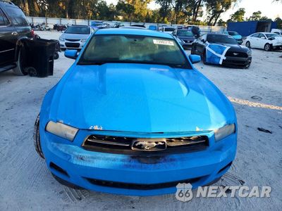 Piąte zdjęcie samochodu w środku: 2011 FORD MUSTANG VIN:1ZVBP8AM3B5149977 - miniatura