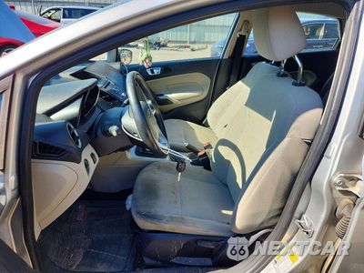 Zdjęcie 7 z 12 samochodu: 2016 FORD FIESTA SE VIN:3FADP4BJ4GM173267 - miniatura