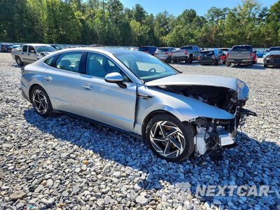 Czwarte zdjęcie samochodu z boku: 2024 HYUNDAI SONATA SEL VIN:KMHL14JA2RA349639 - miniatura