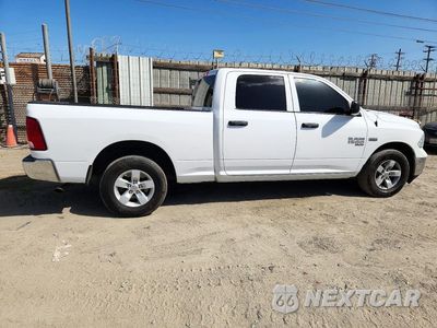 Trzecie zdjęcie samochodu z tyłu: 2022 RAM 1500 CLASSIC SLT VIN:1C6RR6TT7NS208854 - miniatura