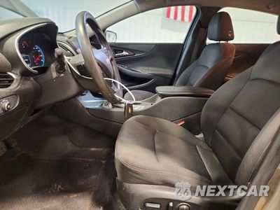 Zdjęcie 7 z 11 samochodu: 2020 CHEVROLET MALIBU LT VIN:1G1ZD5ST2LF108825 - miniatura