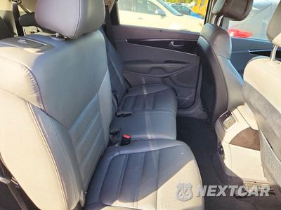 Zdjęcie 11 z 13 samochodu: 2016 KIA SORENTO EX VIN:5XYPH4A58GG160771 - miniatura