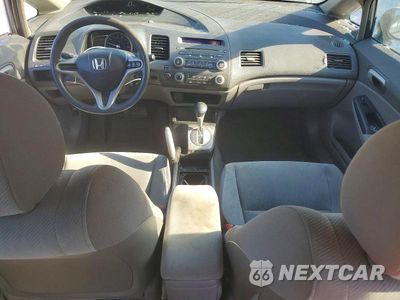 Zdjęcie 8 z 12 samochodu: 2009 HONDA CIVIC LX VIN:2HGFA16509H303452 - miniatura