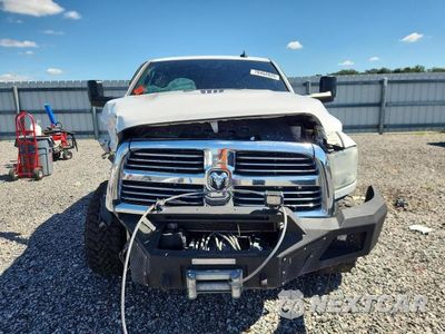 Piąte zdjęcie samochodu w środku: 2016 RAM 2500 SLT VIN:3C6UR5DL1GG337282 - miniatura