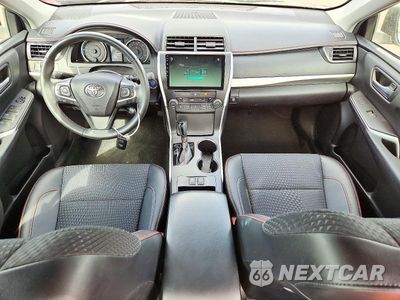 Zdjęcie 8 z 12 samochodu: 2015 TOYOTA CAMRY HYBRID SE VIN:4T1BD1FK7FU163155 - miniatura