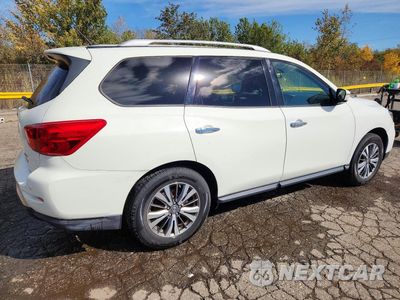 Trzecie zdjęcie samochodu z tyłu: 2018 NISSAN PATHFINDER SV VIN:5N1DR2MM2JC635216 - miniatura