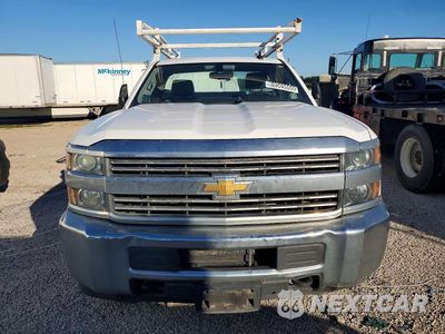 Piąte zdjęcie samochodu w środku: 2017 CHEVROLET SILVERADO C2500 HEAVY DUTY VIN:1GB0CUEG3HZ215808 - miniatura