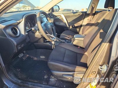 Zdjęcie 7 z 13 samochodu: 2015 TOYOTA RAV4 XLE VIN:JTMWFREV9FD074357 - miniatura