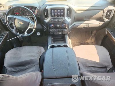 Zdjęcie 8 z 12 samochodu: 2023 CHEVROLET SILVERADO K3500 LT VIN:1GC4YTEY8PF236736 - miniatura