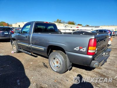 Drugie zdjęcie samochodu z przodu: 2001 CHEVROLET SILVERADO K1500 VIN:1GCEK14V31E212391 - miniatura