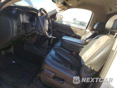 Zdjęcie 7 z 12 samochodu: 2004 DODGE RAM 2500 ST VIN:3D7KU266X4G147003 - miniatura
