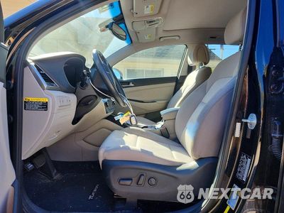 Zdjęcie 7 z 14 samochodu: 2018 HYUNDAI TUCSON VALUE VIN:KM8J33A2XJU689614 - miniatura