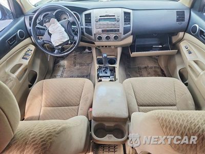 Zdjęcie 8 z 13 samochodu: 2010 TOYOTA TACOMA DOUBLE CAB PRERUNNER VIN:5TEJU4GN8AZ706457 - miniatura