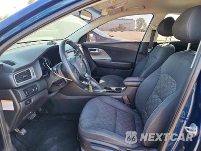 Zdjęcie 7 z 12 samochodu: 2019 KIA NIRO LX VIN:KNDCB3LC5K5345996 - miniatura