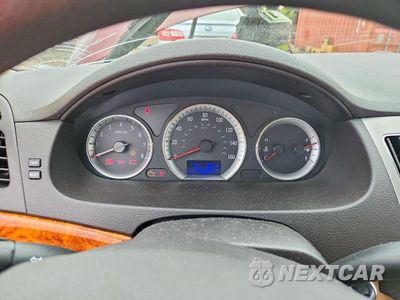 Zdjęcie 9 z 13 samochodu: 2010 HYUNDAI SONATA GLS VIN:5NPET4AC8AH620371 - miniatura