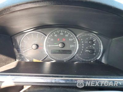 Zdjęcie 9 z 12 samochodu: 2005 BUICK LACROSSE CXL VIN:2G4WD532951291145 - miniatura