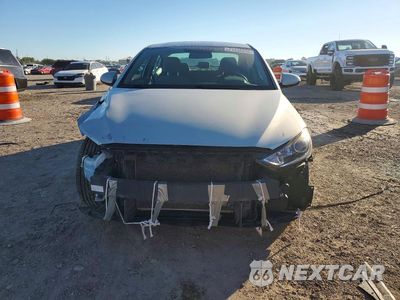 Piąte zdjęcie samochodu w środku: 2017 HYUNDAI ELANTRA SE VIN:5NPD74LF8HH061616 - miniatura